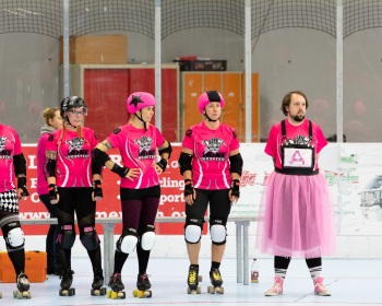 Thorsten-Lasrich-Pinktober-Bout-vs-Unbreakabellas-16