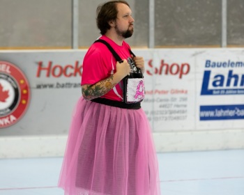 Thorsten-Lasrich-Pinktober-Bout-vs-Unbreakabellas-28