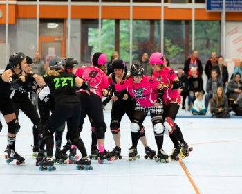 Thorsten-Lasrich-Pinktober-Bout-vs-Unbreakabellas-37