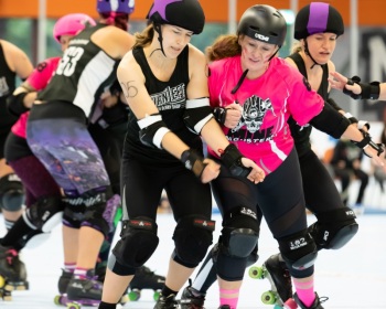 Thorsten-Lasrich-Pinktober-Bout-vs-Unbreakabellas-38