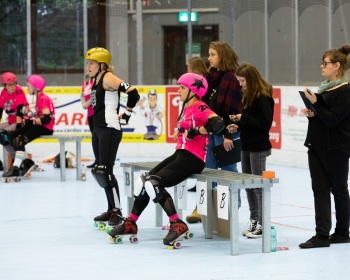 Thorsten-Lasrich-Pinktober-Bout-vs-Unbreakabellas-45