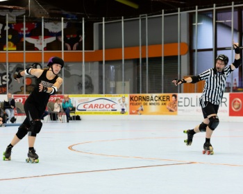 Thorsten-Lasrich-Pinktober-Bout-vs-Unbreakabellas-84