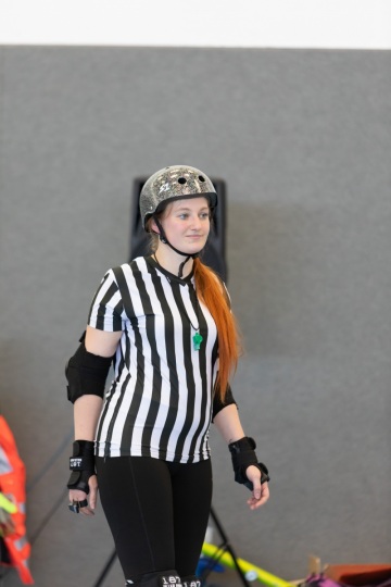 Thorsten-Lasrich-Zombie-Rollergirlz-vs-Bear-City-Roller-Derby-52