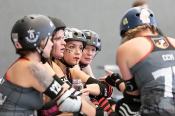 Thorsten-Lasrich-Zombie-Rollergirlz-vs-Bear-City-Roller-Derby-69