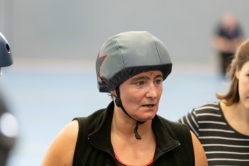 Thorsten-Lasrich-Zombie-Rollergirlz-vs-Bear-City-Roller-Derby-85