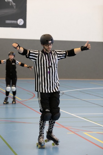 Thorsten-Lasrich-Zombie-Rollergirlz-vs-Bear-City-Roller-Derby-9