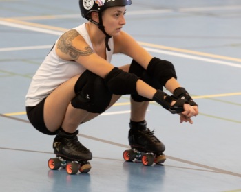 Thorsten-Lasrich-Zombie-Rollergirlz-vs-Bear-City-Roller-Derby-11