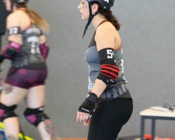 Thorsten-Lasrich-Zombie-Rollergirlz-vs-Bear-City-Roller-Derby-21