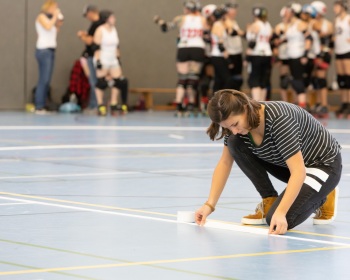 Thorsten-Lasrich-Zombie-Rollergirlz-vs-Bear-City-Roller-Derby-38