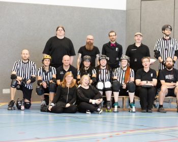 Thorsten-Lasrich-Zombie-Rollergirlz-vs-Bear-City-Roller-Derby-39