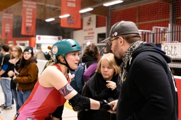 Thorsten-Lasrich-RuhrPott-Rollergirls-vs-Riot-Rollers-Darmstadt-127