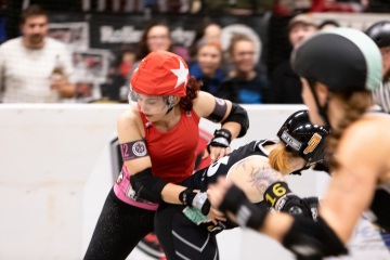 Thorsten-Lasrich-RuhrPott-Rollergirls-vs-Riot-Rollers-Darmstadt-26
