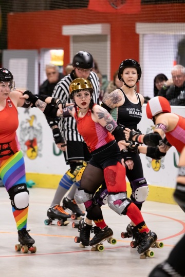 Thorsten-Lasrich-RuhrPott-Rollergirls-vs-Riot-Rollers-Darmstadt-39