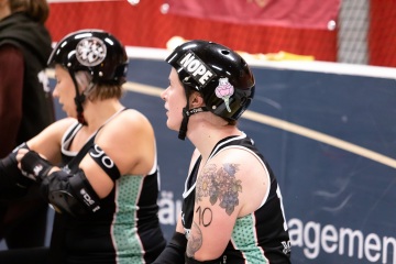 Thorsten-Lasrich-RuhrPott-Rollergirls-vs-Riot-Rollers-Darmstadt-64