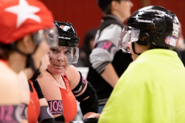 Thorsten-Lasrich-RuhrPott-Rollergirls-vs-Riot-Rollers-Darmstadt-72