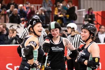 Thorsten-Lasrich-RuhrPott-Rollergirls-vs-Riot-Rollers-Darmstadt-91