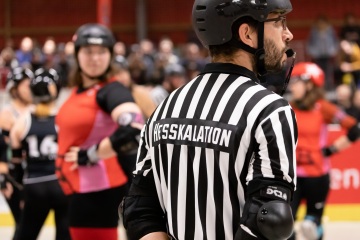 Thorsten-Lasrich-RuhrPott-Rollergirls-vs-Riot-Rollers-Darmstadt-97