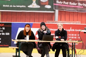 Thorsten-Lasrich-RuhrPott-Rollergirls-vs-Riot-Rollers-Darmstadt-99