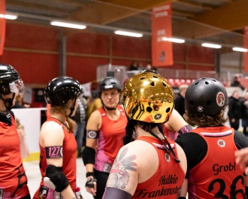 Thorsten-Lasrich-RuhrPott-Rollergirls-vs-Riot-Rollers-Darmstadt-123