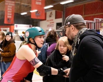 Thorsten-Lasrich-RuhrPott-Rollergirls-vs-Riot-Rollers-Darmstadt-127