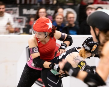Thorsten-Lasrich-RuhrPott-Rollergirls-vs-Riot-Rollers-Darmstadt-26