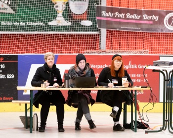 Thorsten-Lasrich-RuhrPott-Rollergirls-vs-Riot-Rollers-Darmstadt-28