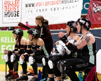 Thorsten-Lasrich-RuhrPott-Rollergirls-vs-Riot-Rollers-Darmstadt-66