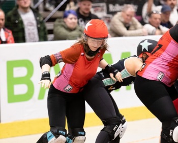 Thorsten-Lasrich-RuhrPott-Rollergirls-vs-Riot-Rollers-Darmstadt-68