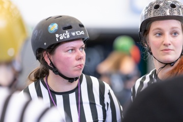 Thorsten-Lasrich-Battlecats-Rollergirls-Zombie-Rollergirlz-vs-Rollerderby-Erfurt-25