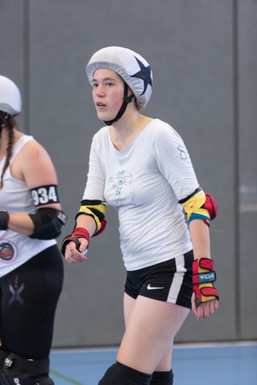 Thorsten-Lasrich-Battlecats-Rollergirls-Zombie-Rollergirlz-vs-Rollerderby-Erfurt-37