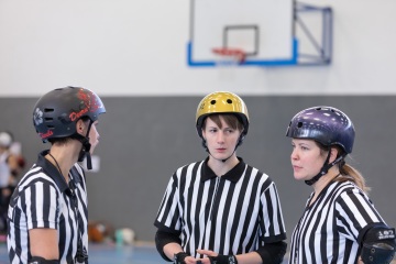 Thorsten-Lasrich-Battlecats-Rollergirls-Zombie-Rollergirlz-vs-Rollerderby-Erfurt-38