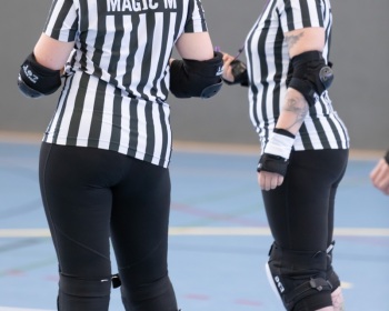 Thorsten-Lasrich-Battlecats-Rollergirls-Zombie-Rollergirlz-vs-Rollerderby-Erfurt-14