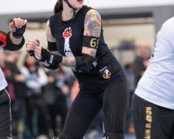 Thorsten-Lasrich-Battlecats-Rollergirls-Zombie-Rollergirlz-vs-Rollerderby-Erfurt-23