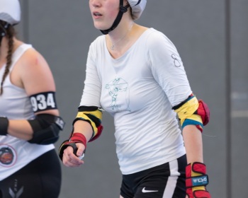 Thorsten-Lasrich-Battlecats-Rollergirls-Zombie-Rollergirlz-vs-Rollerderby-Erfurt-37