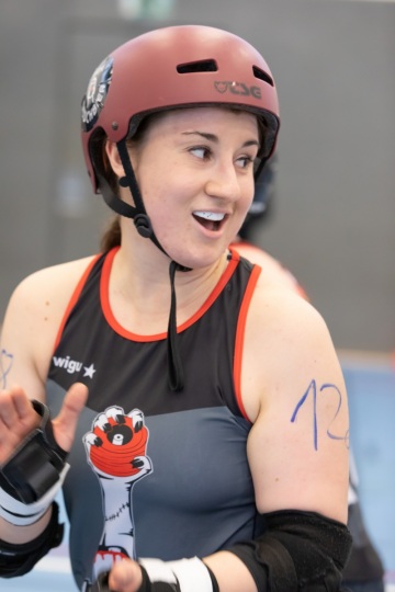 Thorsten-Lasrich-Zombie-Rollergirlz-Münster-vs-Meatgrinders-Bremen-10