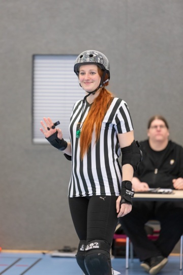 Thorsten-Lasrich-Zombie-Rollergirlz-Münster-vs-Meatgrinders-Bremen-13