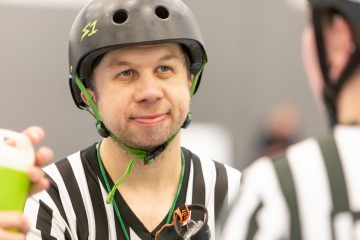 Thorsten-Lasrich-Zombie-Rollergirlz-Münster-vs-Meatgrinders-Bremen-37