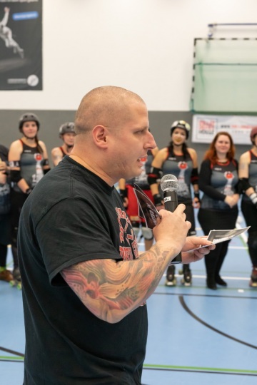 Thorsten-Lasrich-Zombie-Rollergirlz-Münster-vs-Meatgrinders-Bremen-57