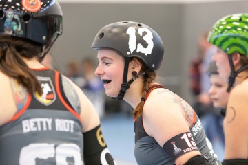 Thorsten-Lasrich-Zombie-Rollergirlz-Münster-vs-Meatgrinders-Bremen-7