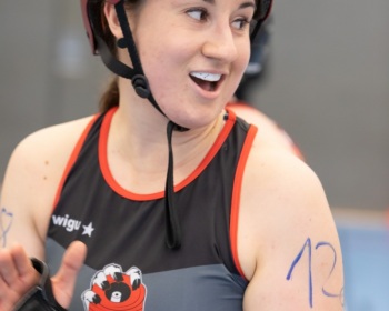 Thorsten-Lasrich-Zombie-Rollergirlz-Münster-vs-Meatgrinders-Bremen-10