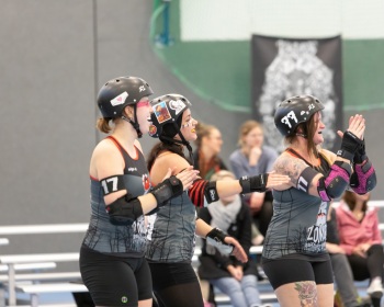 Thorsten-Lasrich-Zombie-Rollergirlz-Münster-vs-Meatgrinders-Bremen-2
