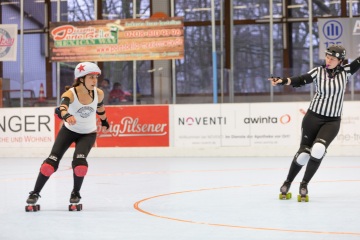 Thorsten-Lasrich-Ruhrpott-Roller-Derby-vs-Arnhem-Fallen-Angels-24