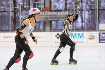 Thorsten-Lasrich-Ruhrpott-Roller-Derby-vs-Arnhem-Fallen-Angels-25