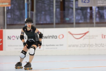 Thorsten-Lasrich-Ruhrpott-Roller-Derby-vs-Arnhem-Fallen-Angels-28