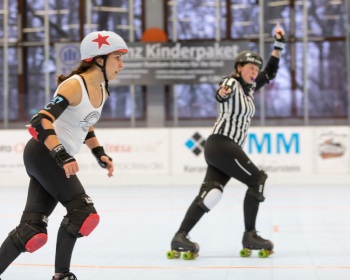 Thorsten-Lasrich-Ruhrpott-Roller-Derby-vs-Arnhem-Fallen-Angels-25