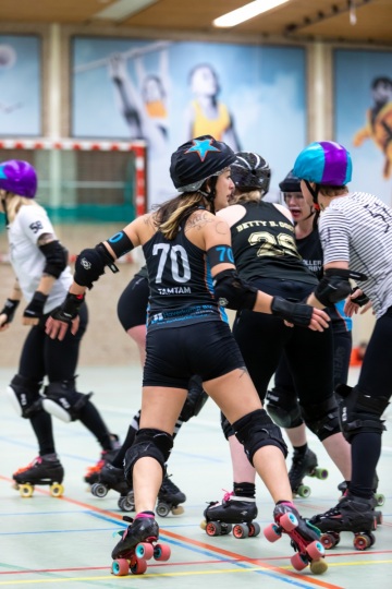 Thorsten-Lasrich-Arnhem-Fallen-Angels-Twente-vs-Mine-Monsters-Oberhausen-Zombie-Rollergirlz-24
