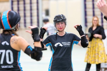 Thorsten-Lasrich-Arnhem-Fallen-Angels-Twente-vs-Mine-Monsters-Oberhausen-Zombie-Rollergirlz-42