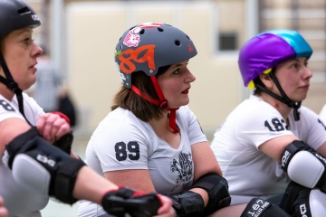 Thorsten-Lasrich-Arnhem-Fallen-Angels-Twente-vs-Mine-Monsters-Oberhausen-Zombie-Rollergirlz-44