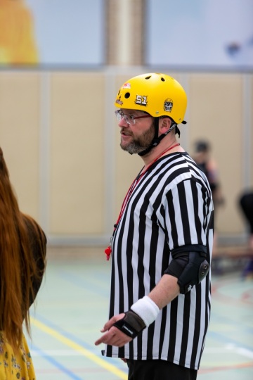 Thorsten-Lasrich-Arnhem-Fallen-Angels-Twente-vs-Mine-Monsters-Oberhausen-Zombie-Rollergirlz-8