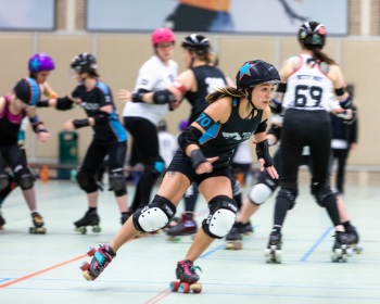 Thorsten-Lasrich-Arnhem-Fallen-Angels-Twente-vs-Mine-Monsters-Oberhausen-Zombie-Rollergirlz-18